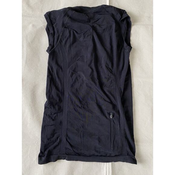 Bundle Lululemon Embodiment Tank Top and Athleta cycling jersey - Picture 5 of 13